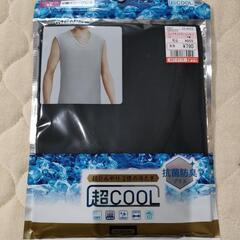 V字ノースリーブシャツの画像