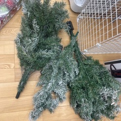 ニトリ クリスマスツリー 180cmの画像