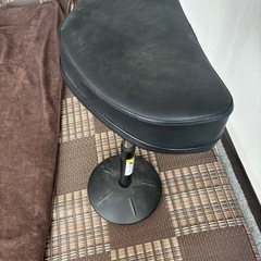 無料か2000円　スクワットチェア