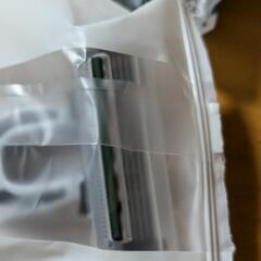 貝印（老舗メーカー）含むアメニティrazor2点の画像