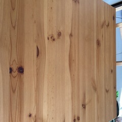 IKEA ダイニングテーブルと椅子の画像