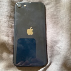 本日まで 値下げ有iPhoneSE 第三世代 256GB ミッドナイトブラック の画像