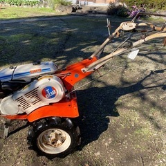 クボタ:KUBOTA:T602
 農用トラクター(歩行型)