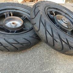 VINOアルミホイール　タイヤの画像