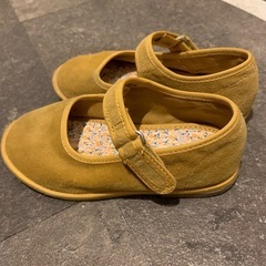 Zara ストラップシューズ　キッズの画像