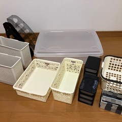 収納ケースなどカゴ100均まとめて