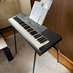 CASIO　電子ピアノキーボード　CTK-2200