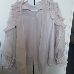 スナイデル　SNIDLE プリーツオーガンシースループラウスの画像