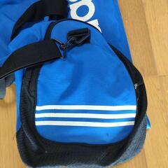 adidas　ボストンバッグの画像