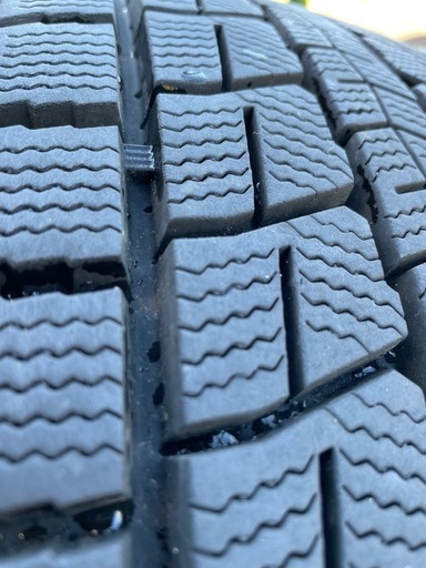 ダンロップスタッドレスタイヤホイール4本セット　225/65R17 2022年製