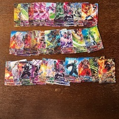 値下げしました。仮面ライダー、ドラゴンボールカードの画像