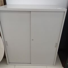 送料無料】 レモダ 木製キャビネット 6段 上下組 1段扉付き+2段扉付き+3段扉付き 鍵付き 書庫 収納棚  幅800×奥行443×高さ2204mmの通販 ｜ オフィス家具通販の【オフィスコム】