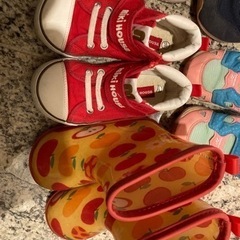 スニーカー　ミキハウス　NIKE ニューバランス　リーボック　長靴　まとめ売りの画像