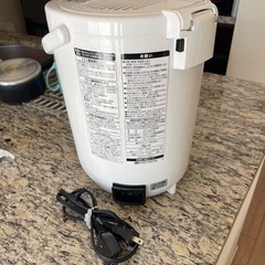 【受取予定者決定済み】【美品】　象印　加湿器　EP-RP50 　の画像