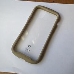 iFace　iPhone12用　クリア／ベージュ枠