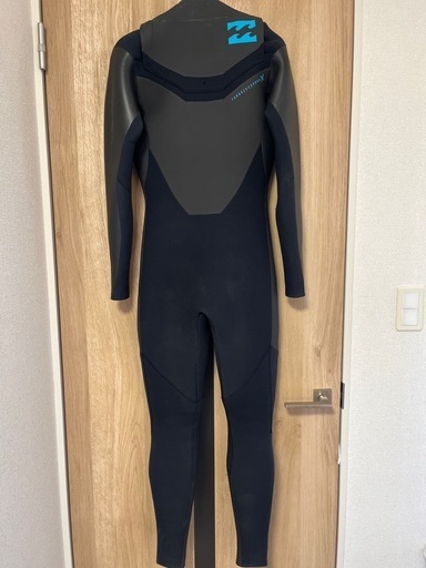 BILLABONG　ビラボン　
フロントジップ　セミドライ　5/3mm L ウェットスーツ