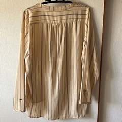 ブラウスの画像