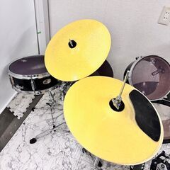  20576  ドラムセット ジャンク品 Pearl/RHYTHM   ◆大阪市内・東大阪市他 6,000円以上ご購入で無料配達いたします！◆ ※京都・高槻・枚方方面◆神戸・西宮・尼崎方面◆生駒方面、大阪南部方面　それぞれ条件付き無料配送あり！            の画像