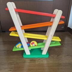 乳幼児向けおもちゃ　コロコロスラローム