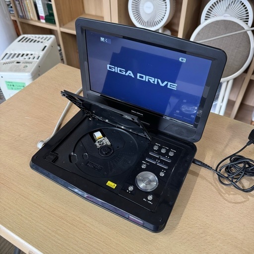 【お買い得‼️】ベルソス 2021年製 ポータブルDVDプレーヤー テレビ(地デジ)視聴可能