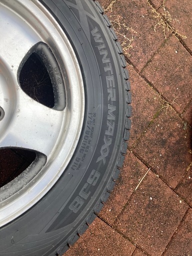 ジムニー　スタッドレスタイヤ