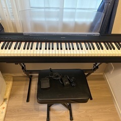 電子ピアノ YAMAHA P-95の画像