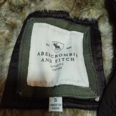 アバクロのダウン　レディスsの画像