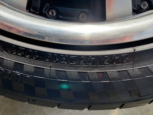 【受け渡し予定者決定】シュタイナーVS5　19インチ　タイヤ　ホイールセット 