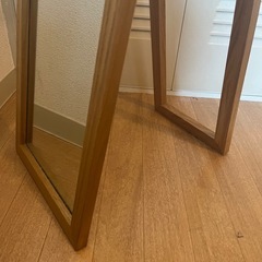 ニトリ　木目調スタンドミラーの画像