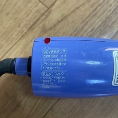 11/30で処分予定　引き渡し日12/2限定　700wドライヤー　120v,240v対応　海外旅行にも使えますの画像