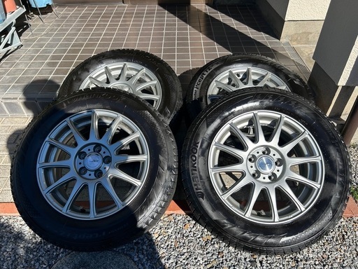 プリウス ハンコックスタッドレスタイヤ15インチホイールセット195/65R15