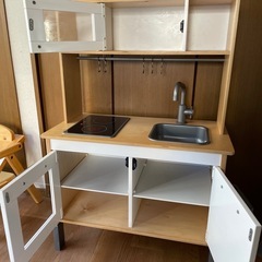 子供用キッチンカウンター　IKEA おままごとセットの画像