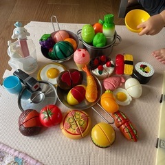 子供用キッチンカウンター　IKEA おままごとセットの画像