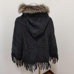 persodea ポンチョ Mの画像