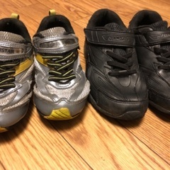 子供靴4点セット(asics、瞬足)の画像
