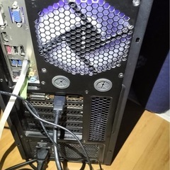 セット。^_^。ライトゲーミングパソコン