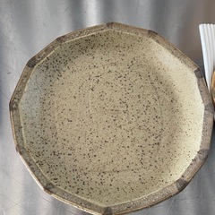 陶器　皿　2枚　焼物の画像