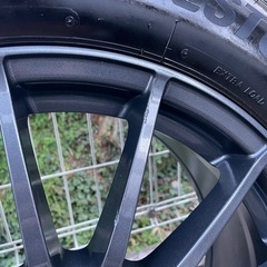 アウディQ5 235/60R18スタッドレスタイヤホイールセットの画像