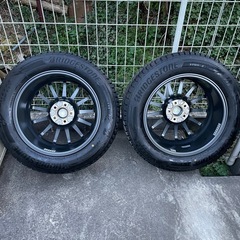 アウディQ5 235/60R18スタッドレスタイヤホイールセットの画像