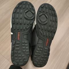 umbro　アンブロ　シューズ　フットサル　24.0の画像