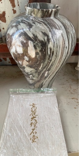 大理石　壺　花瓶