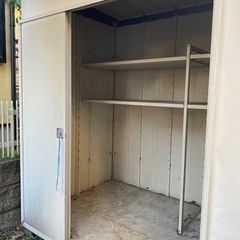 イナバ物置　収納　倉庫tj0080887885の画像