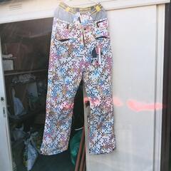 スノボウエァーの画像