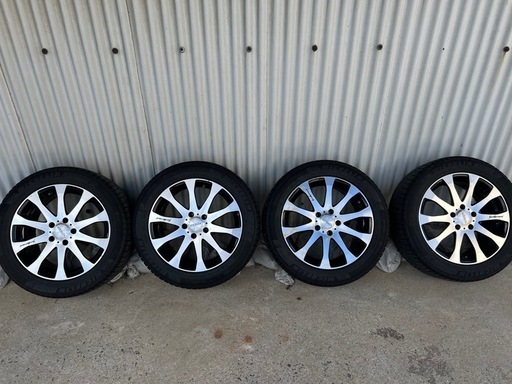 スタッドレスタイヤ