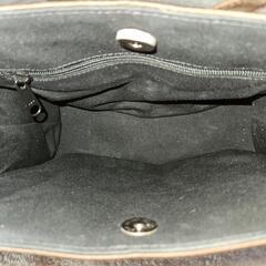 【ケイト・スペード】新品　ケイト・スペード　ショルダーバッグ　ナイロン　ブラウンの画像