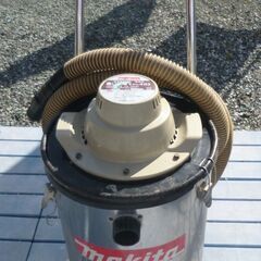  makita マキタ 集塵機 403 本体/ホース付き・現状渡...