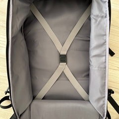 未使用品　鍵付き　トラベルリュック　42L 機内持ち込み用等の画像
