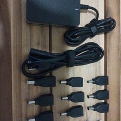 ノートPC用 小型ACアダプタ+マルチ M4305