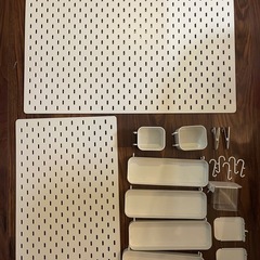 IKEAの有孔ボードSKÅDIS スコーディス　セット

