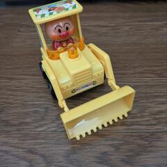 あんぱんまんのおもちゃ　車　ミニカー